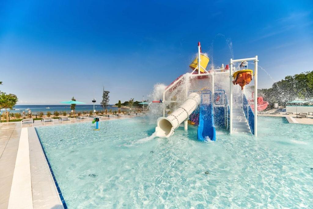 Easyatent Safari Tent Park Umag Exterior photo