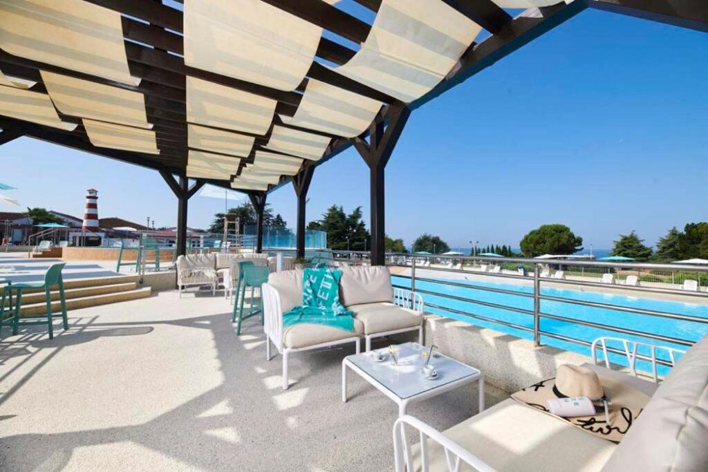 Easyatent Safari Tent Park Umag Exterior photo