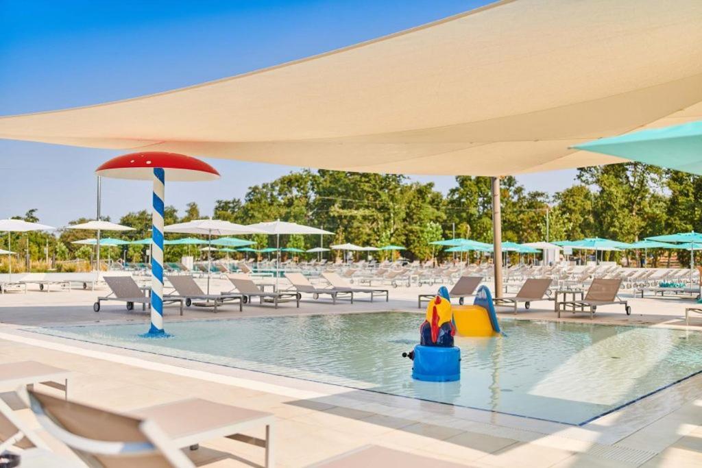 Easyatent Safari Tent Park Umag Exterior photo