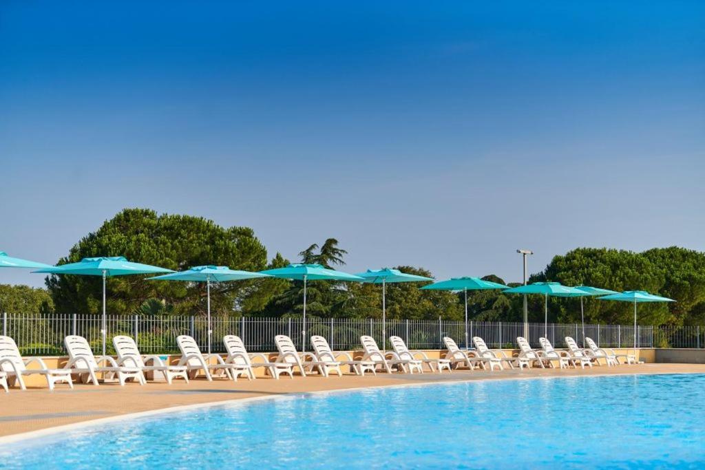 Easyatent Safari Tent Park Umag Exterior photo